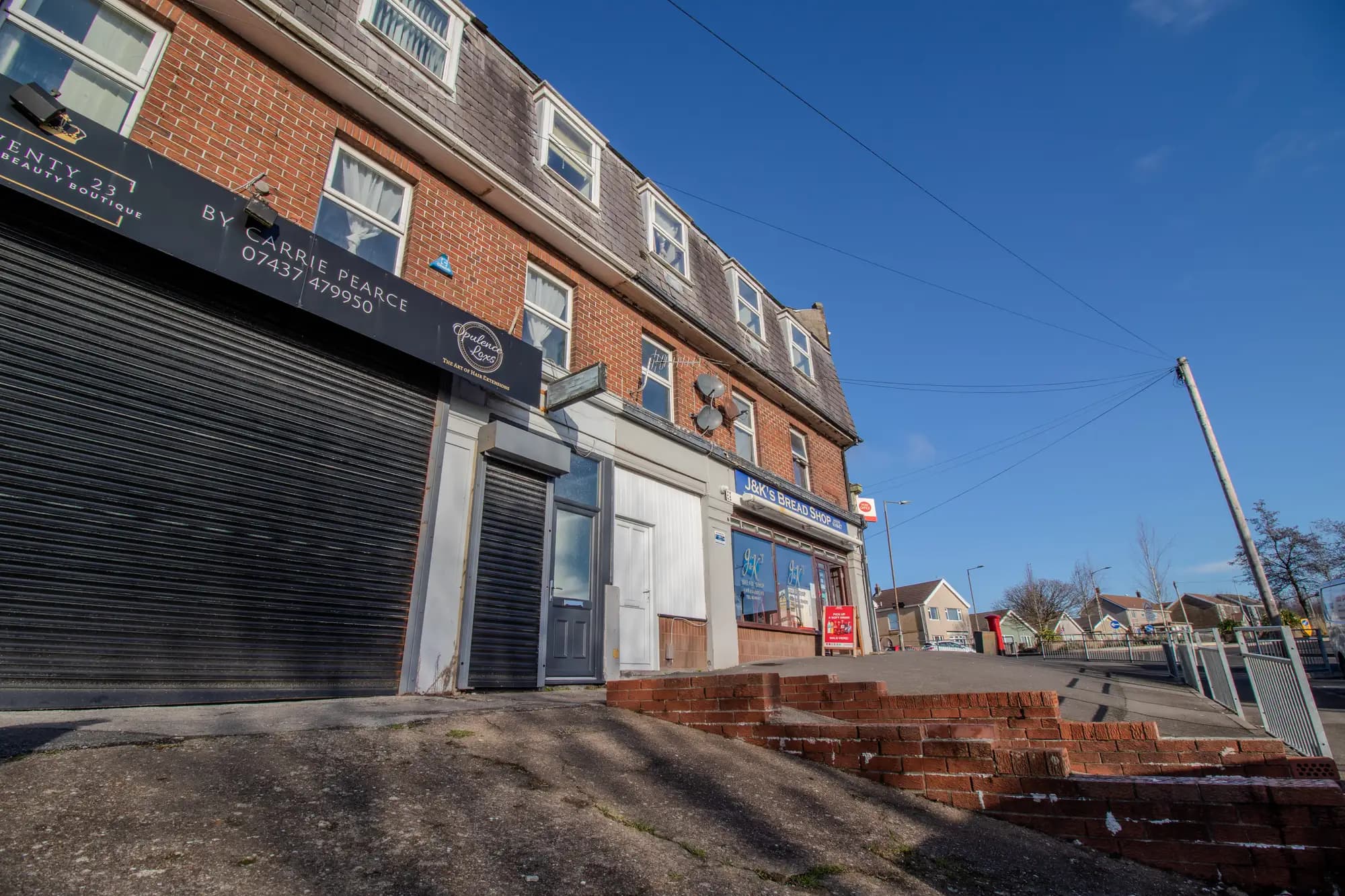 property photo 13 of 16