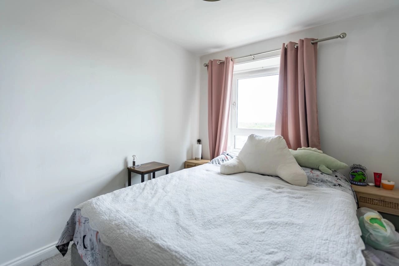 property photo 12 of 21