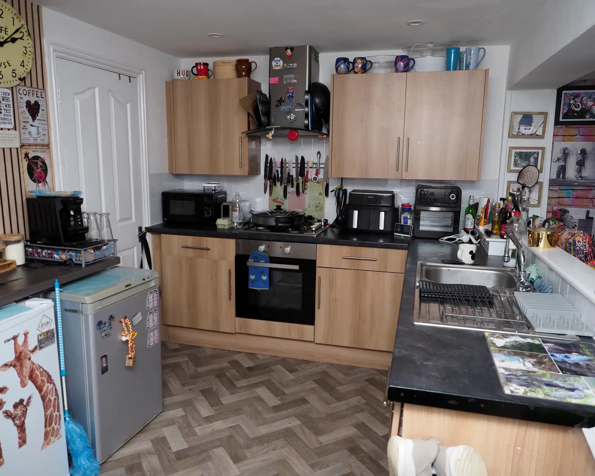 property photo 7 of 21