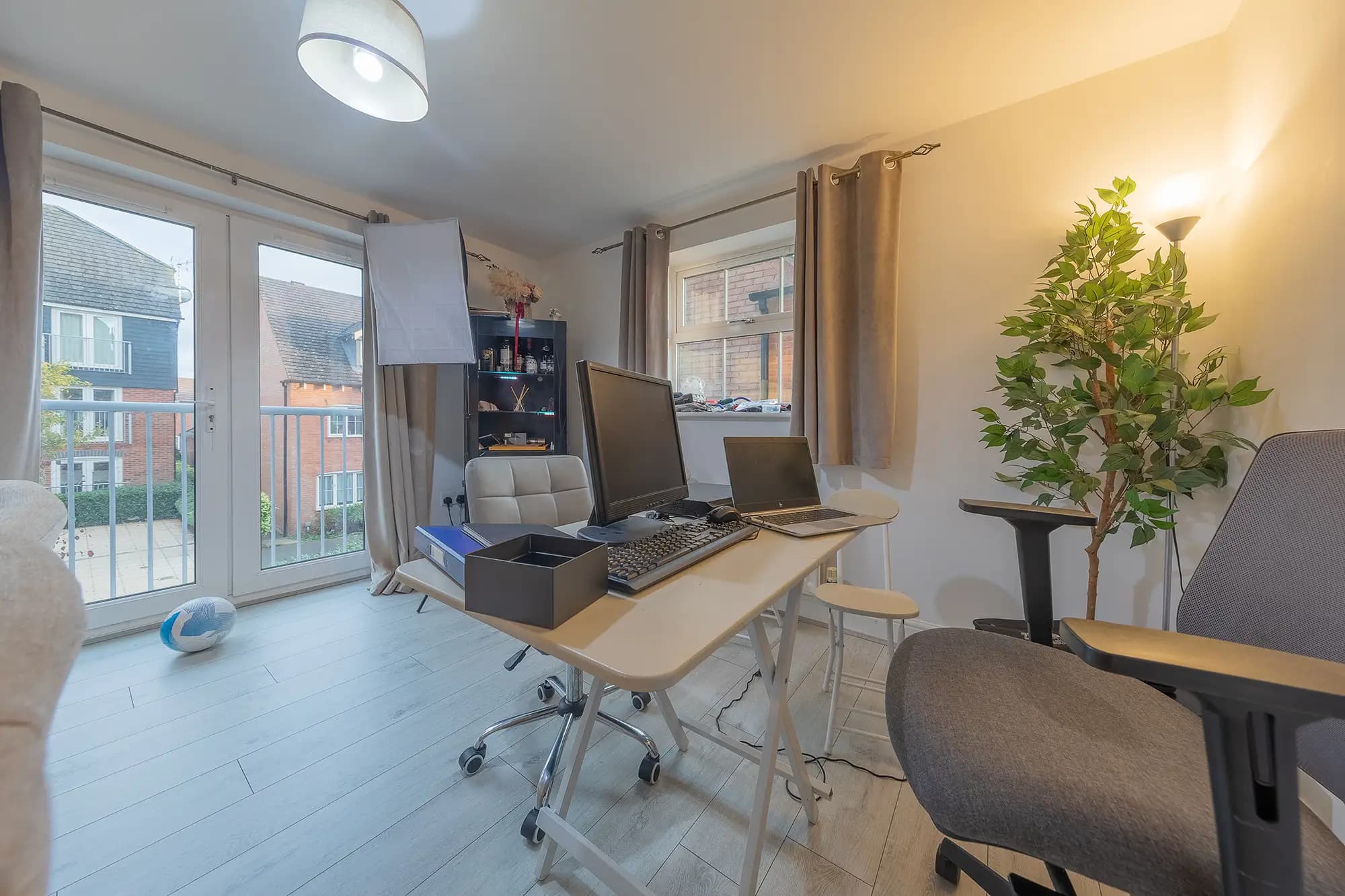 property photo 5 of 26