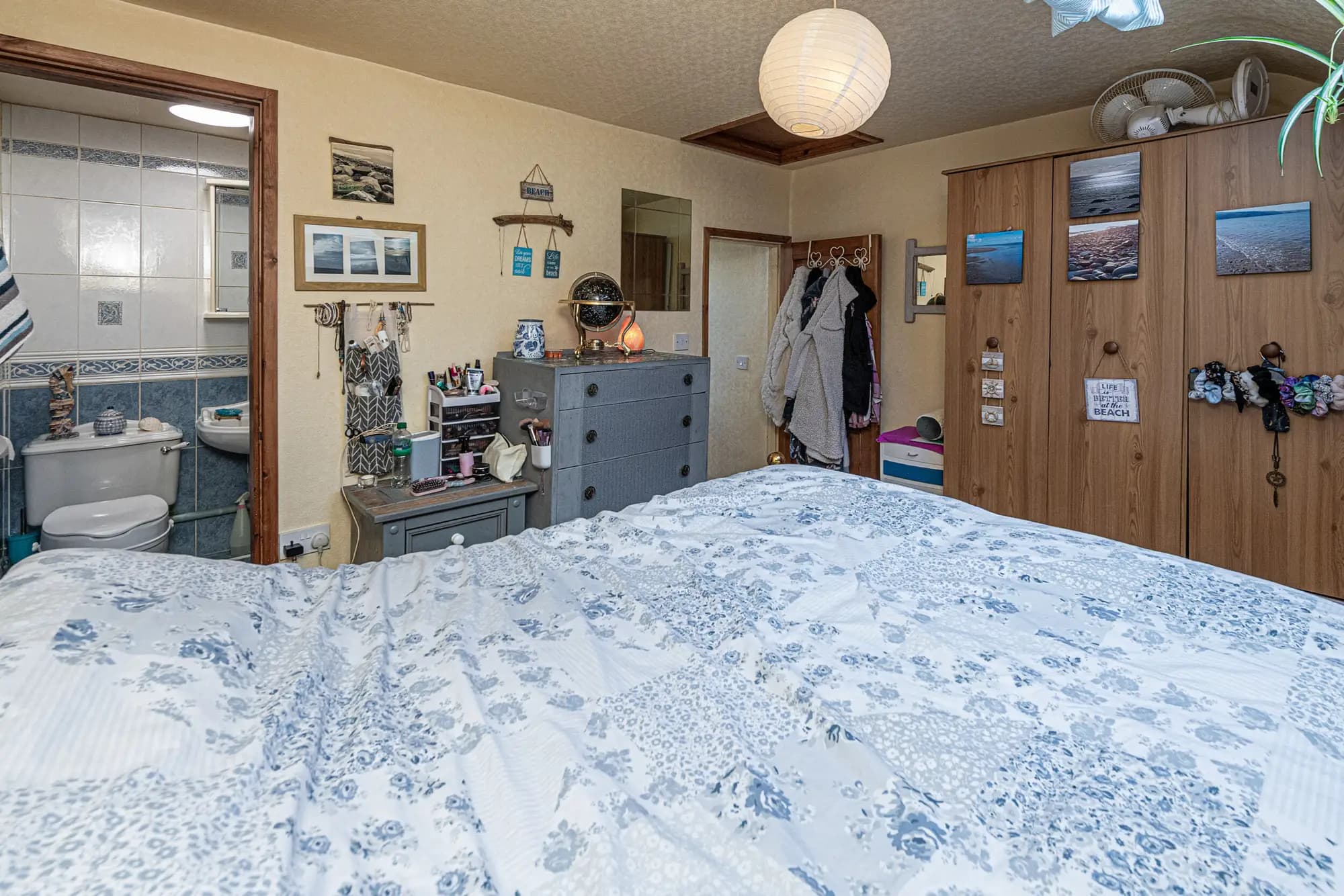 property photo 15 of 25