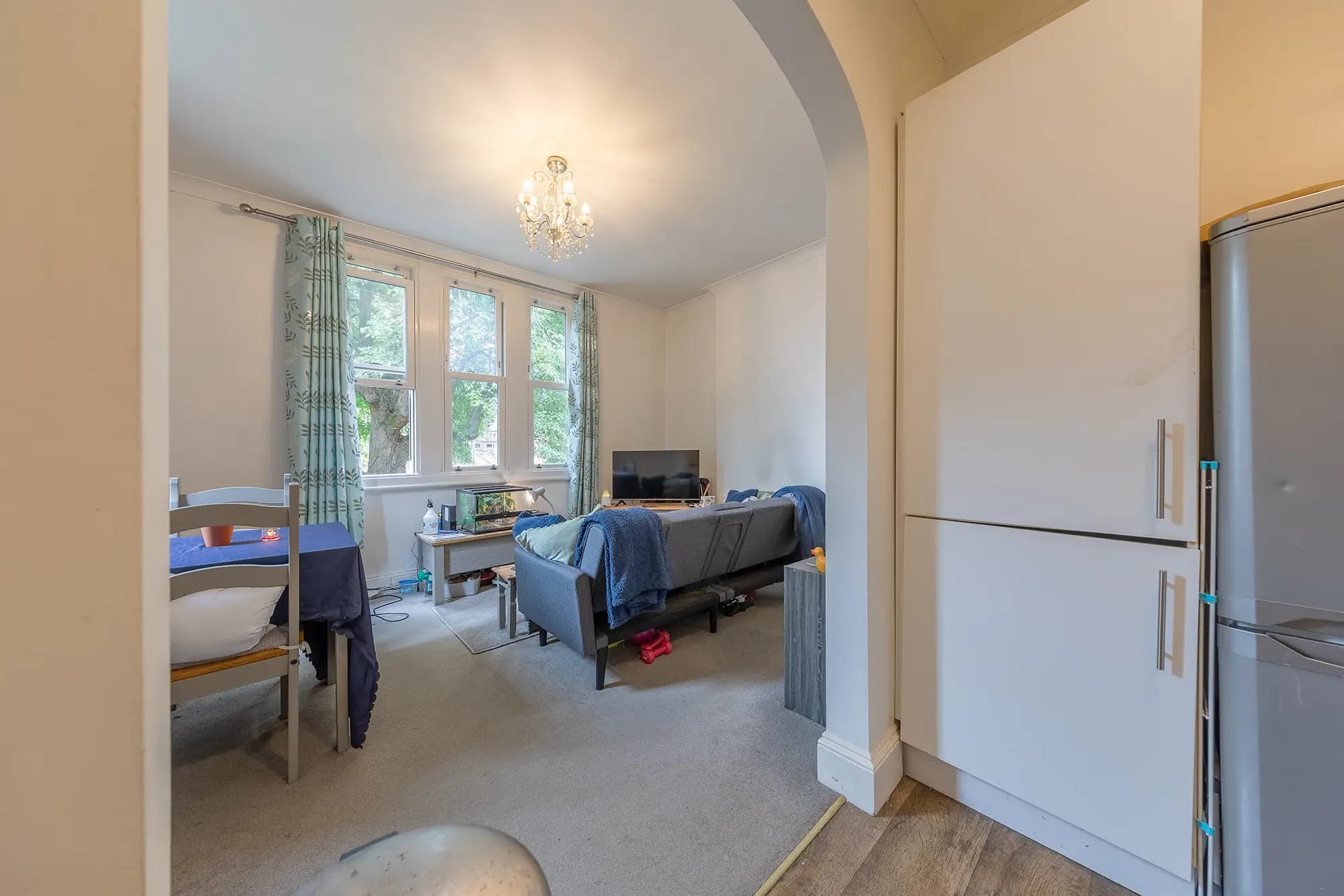 property photo 5 of 20