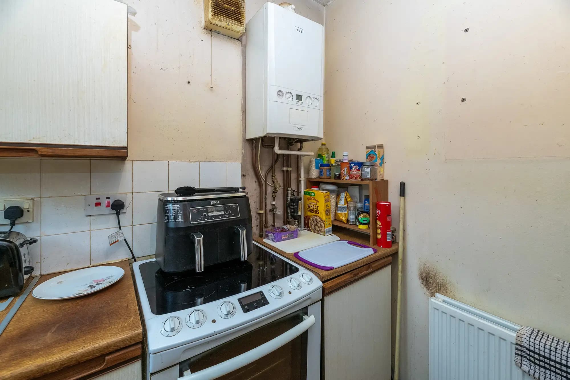 property photo 15 of 29