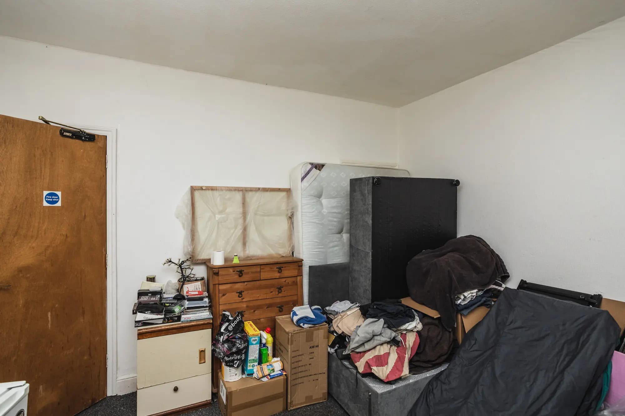 property photo 16 of 30