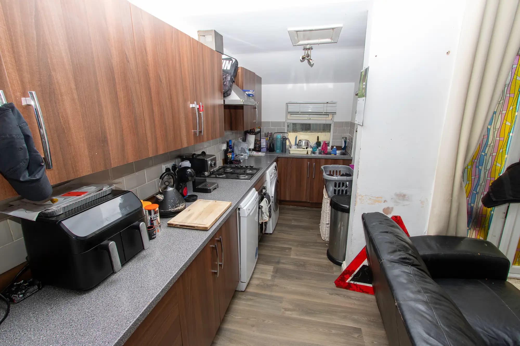 property photo 4 of 13
