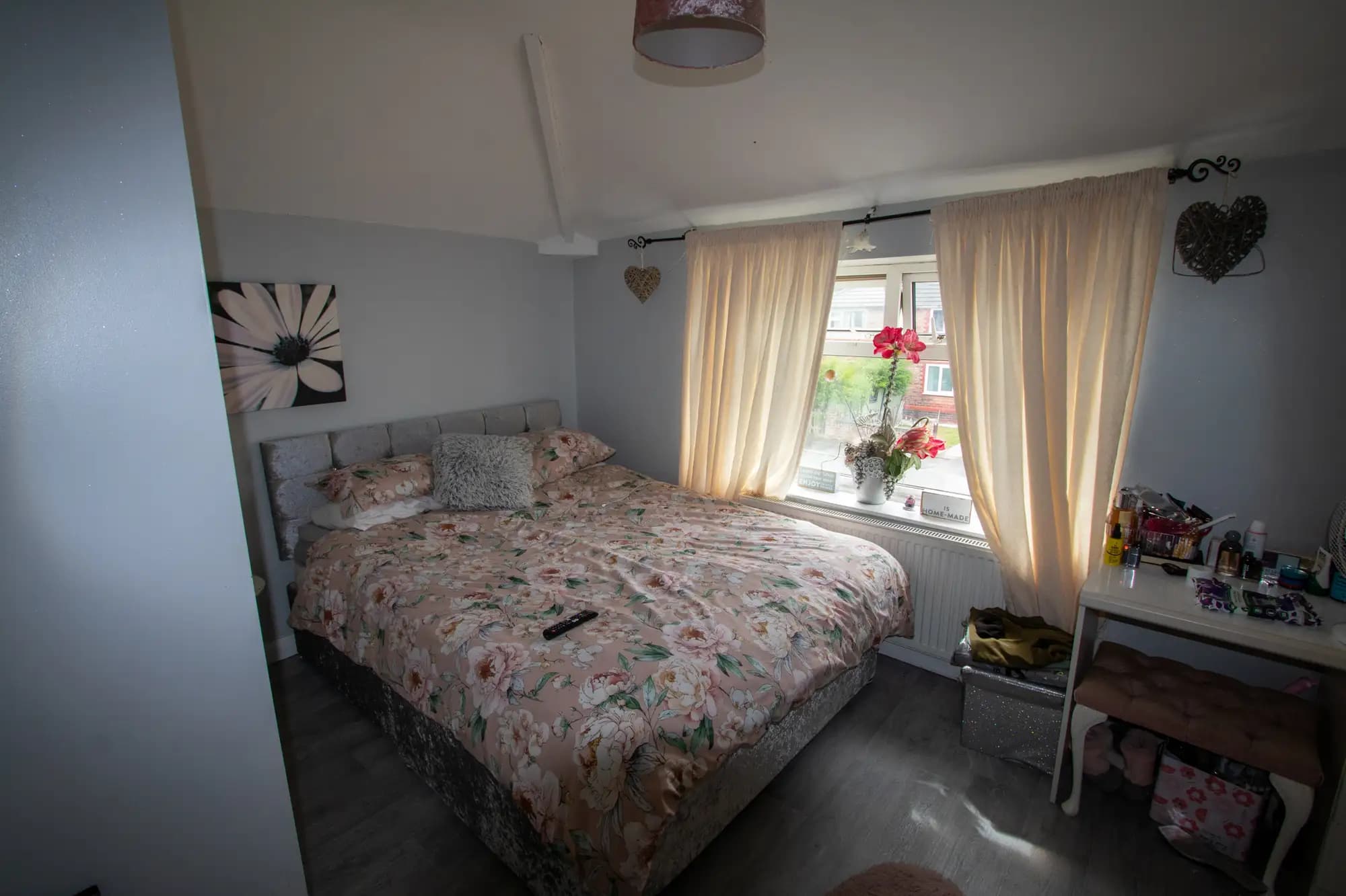 property photo 12 of 25