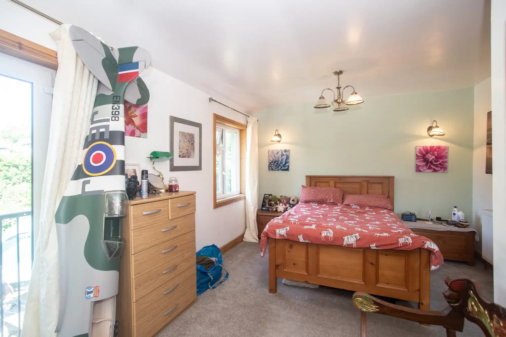 property photo 10 of 15