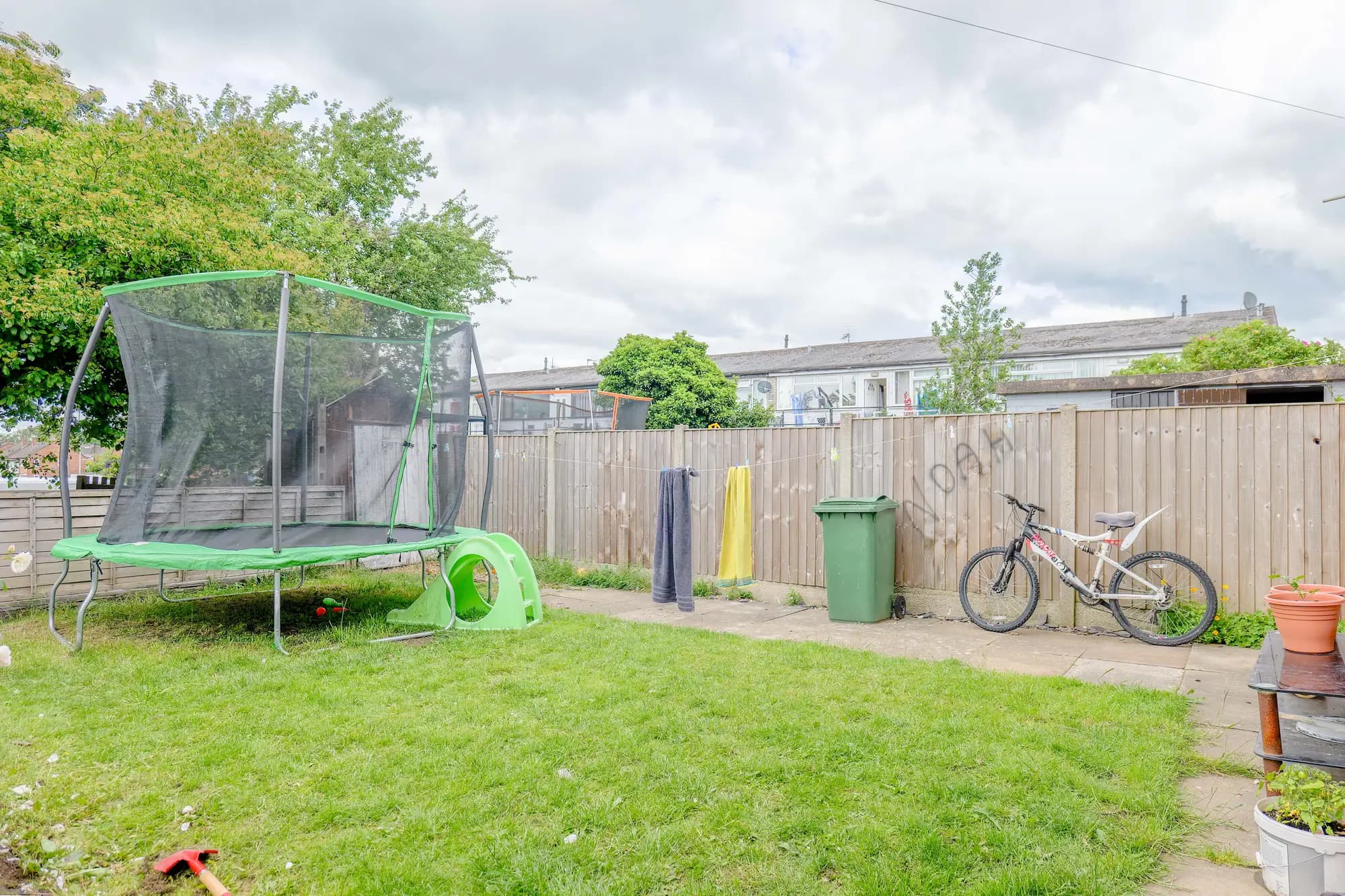 property photo 19 of 23