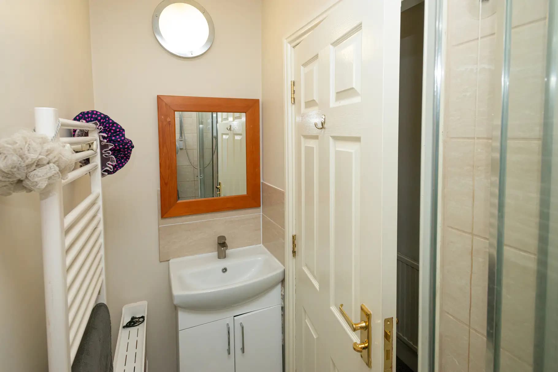 property photo 10 of 29
