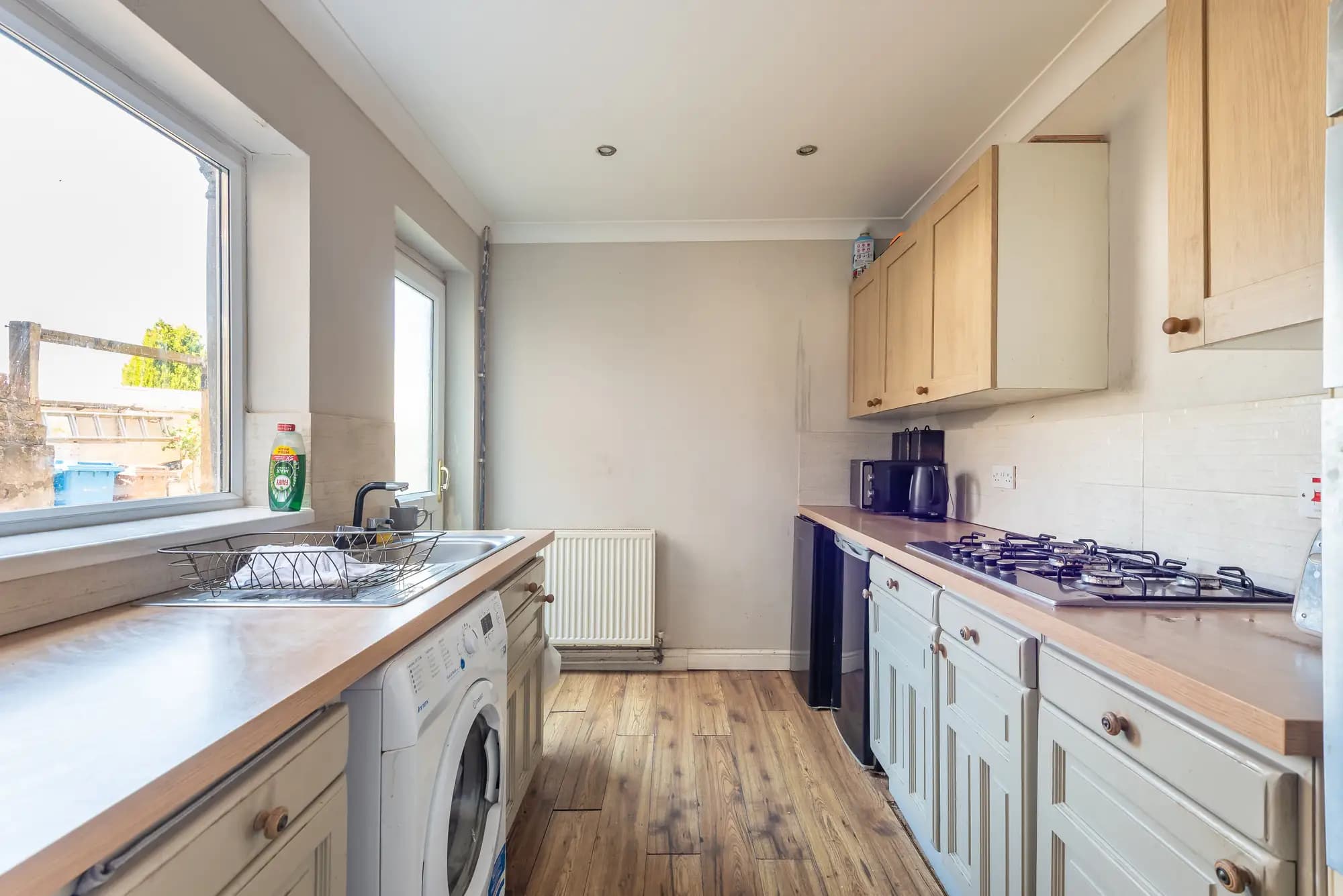 property photo 10 of 42