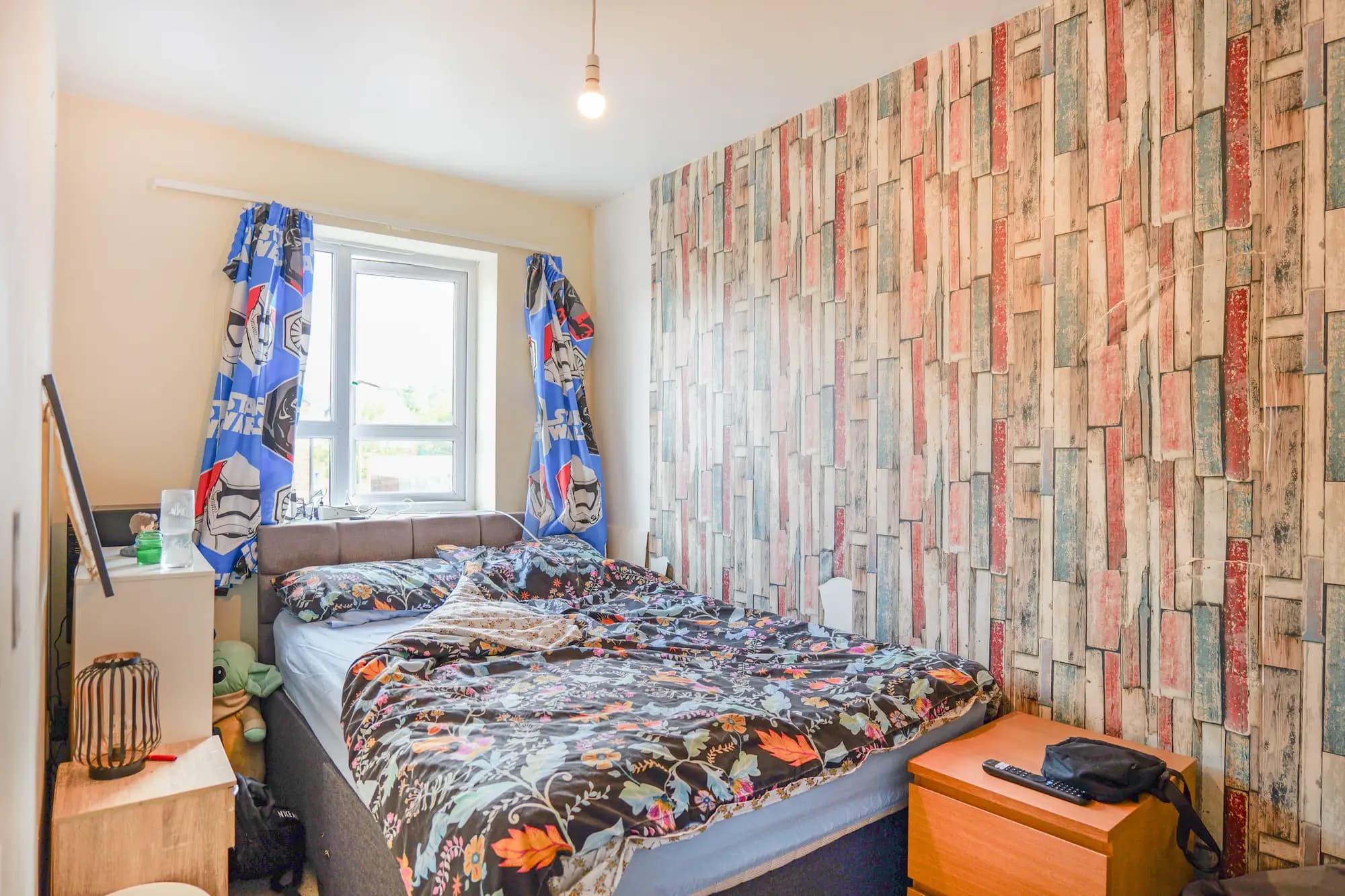 property photo 11 of 23