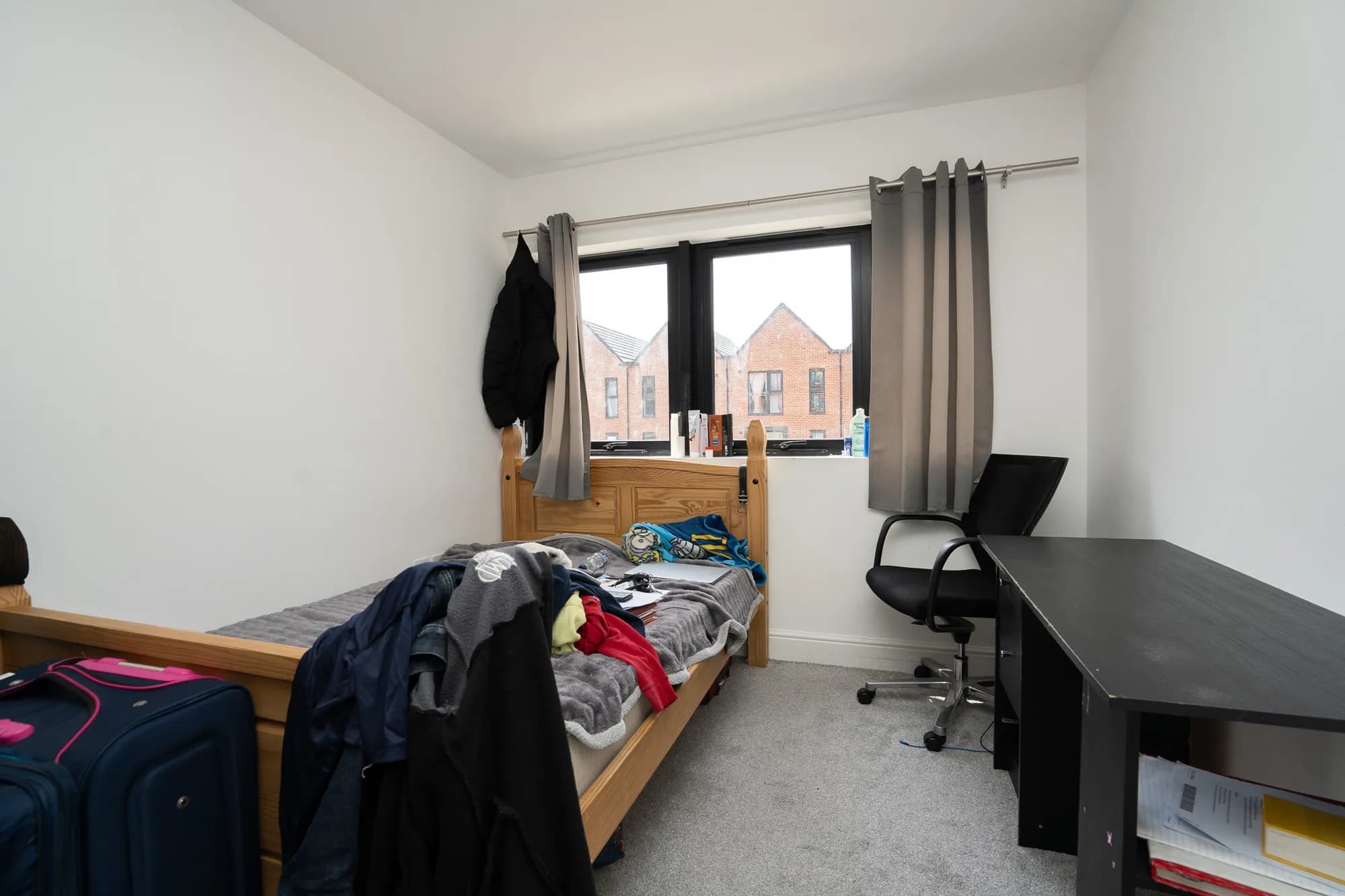 property photo 12 of 18