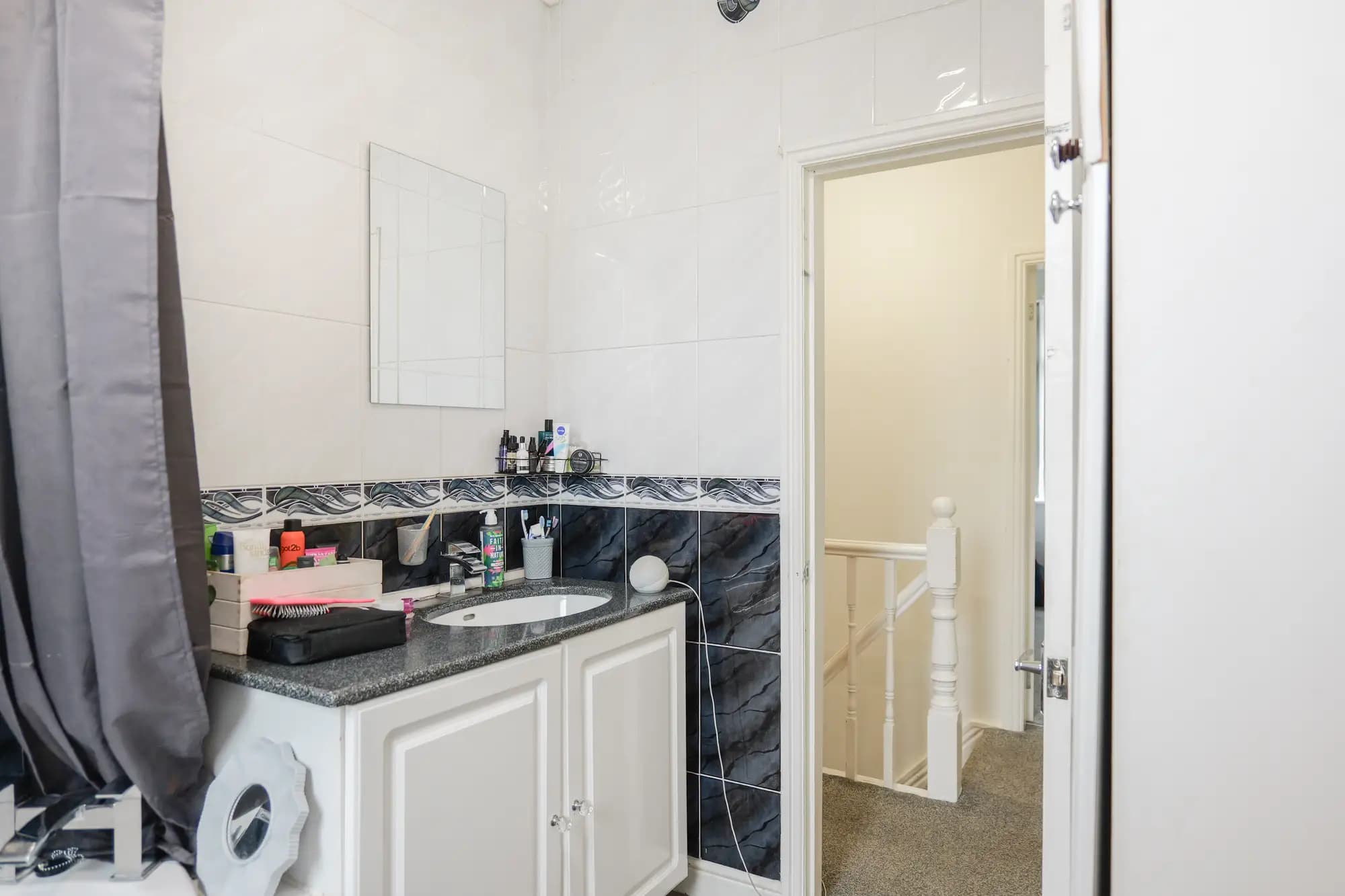 property photo 26 of 49