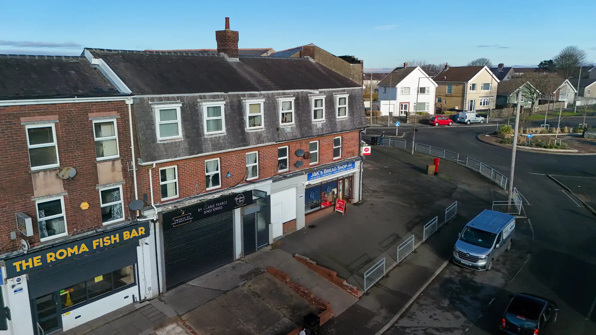 property photo 12 of 16