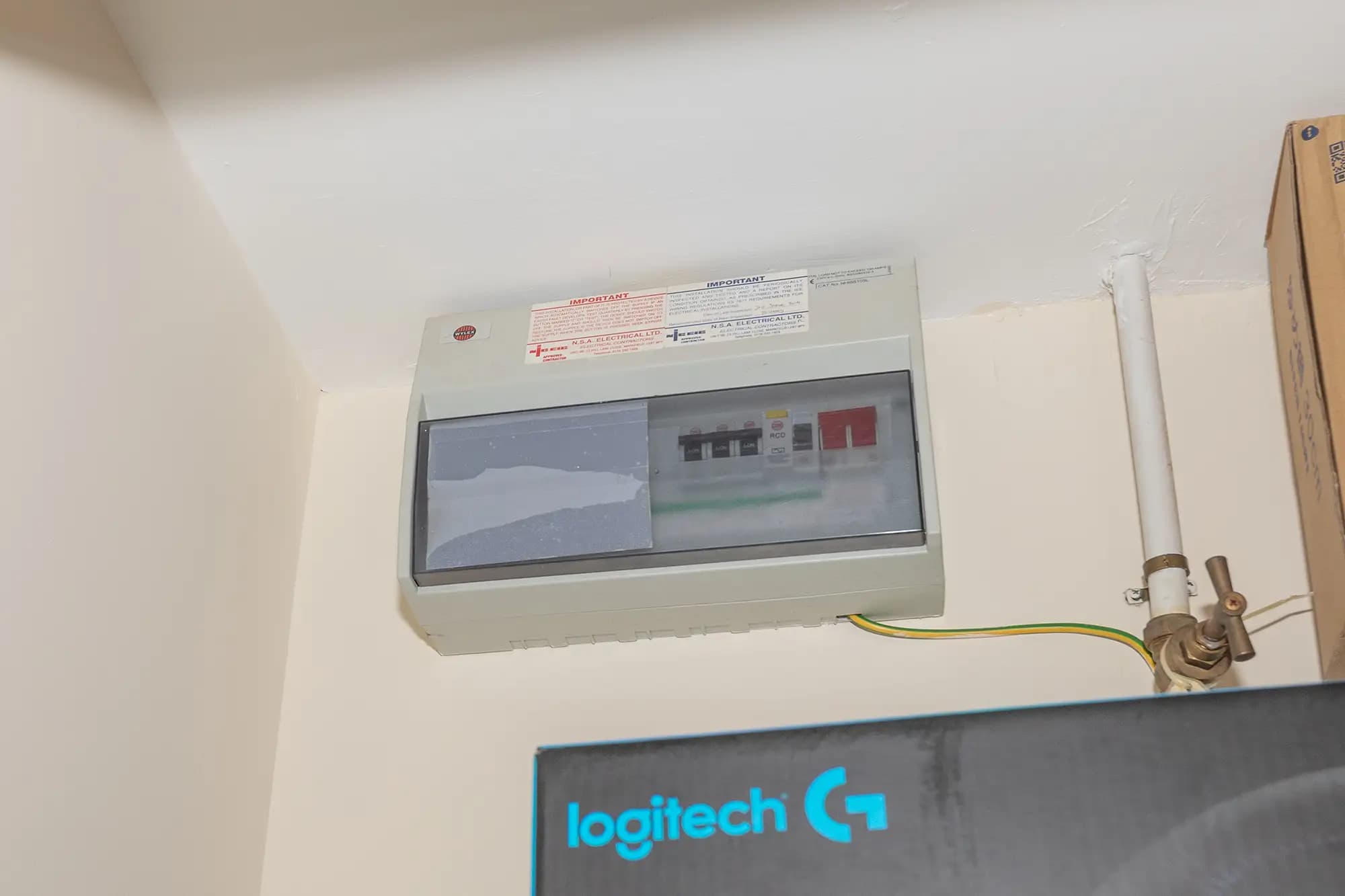 property photo 12 of 17