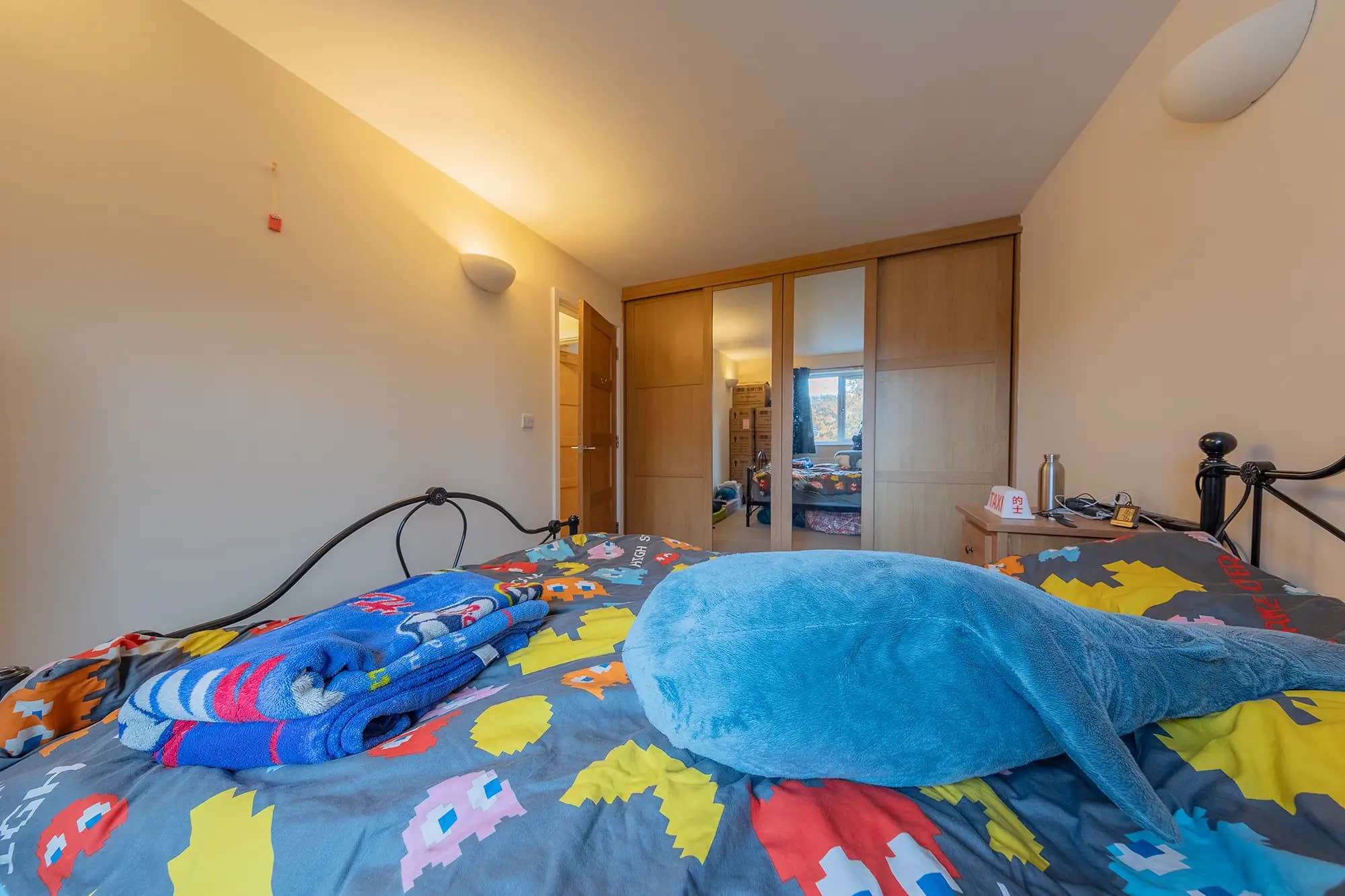 property photo 11 of 17