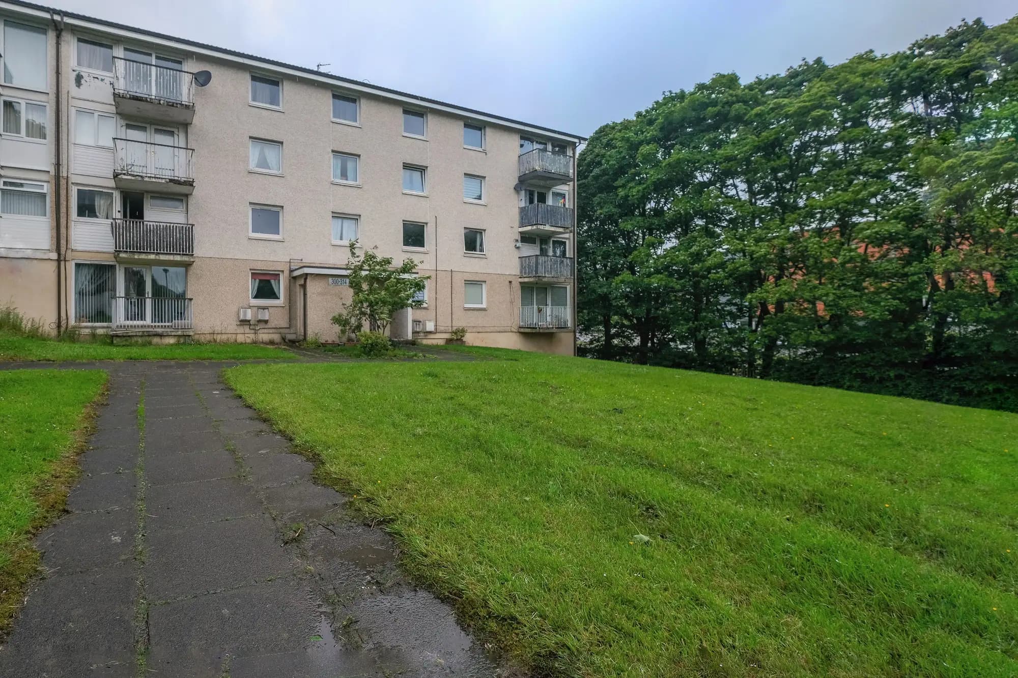 property photo 21 of 26
