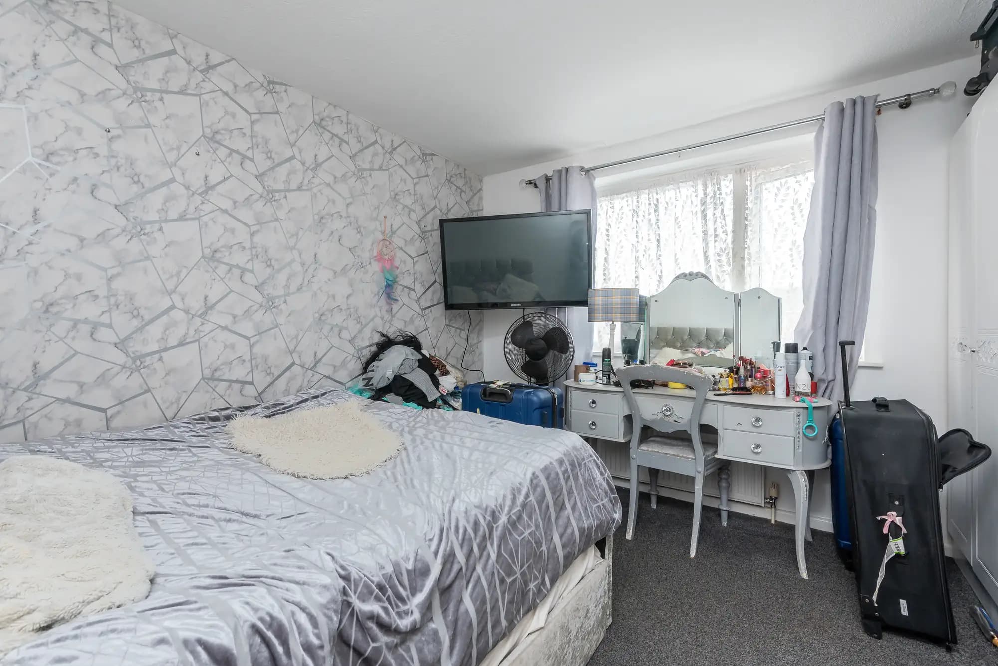 property photo 23 of 33