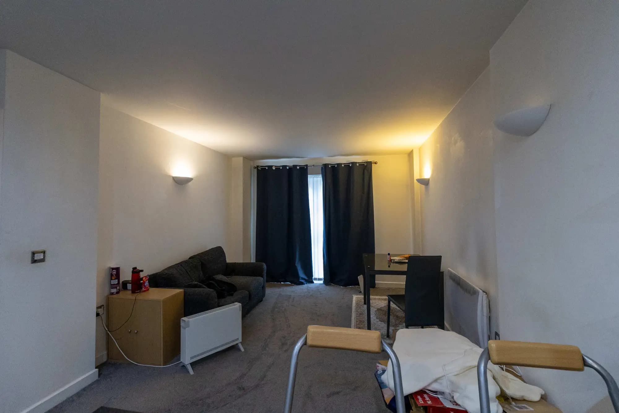 property photo 5 of 13