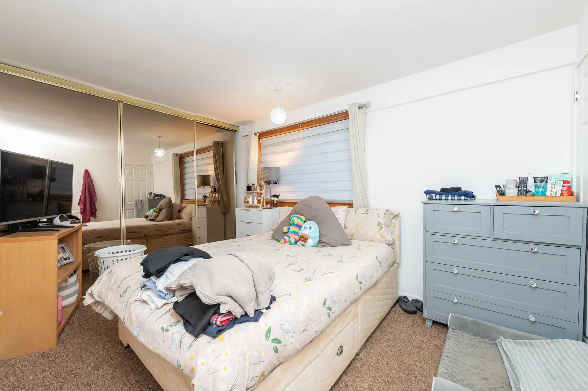 property photo 16 of 27