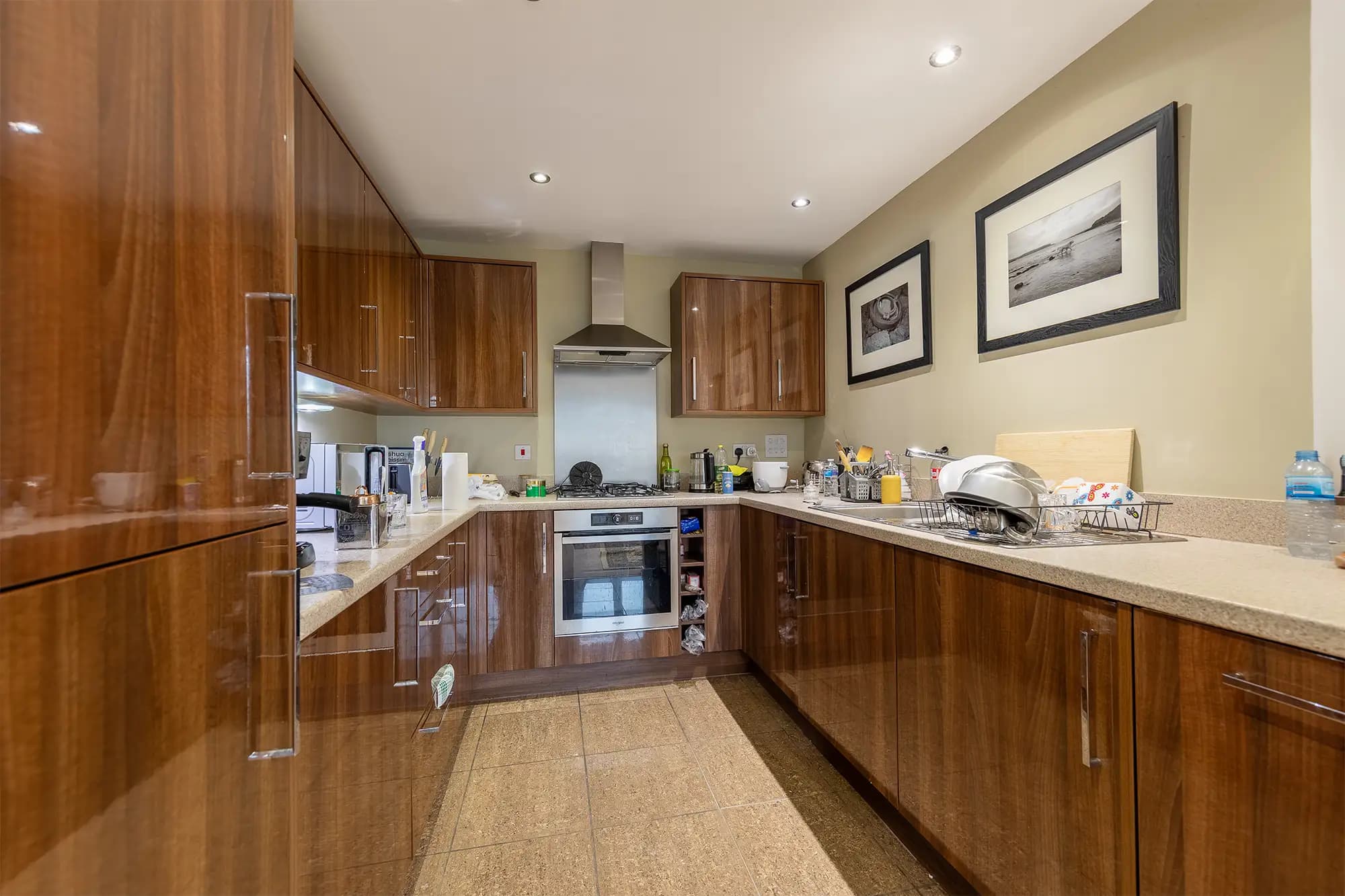 property photo 5 of 15