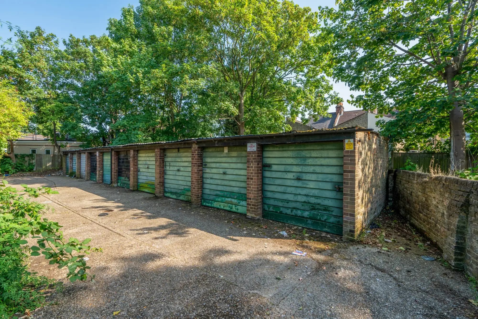 property photo 13 of 16