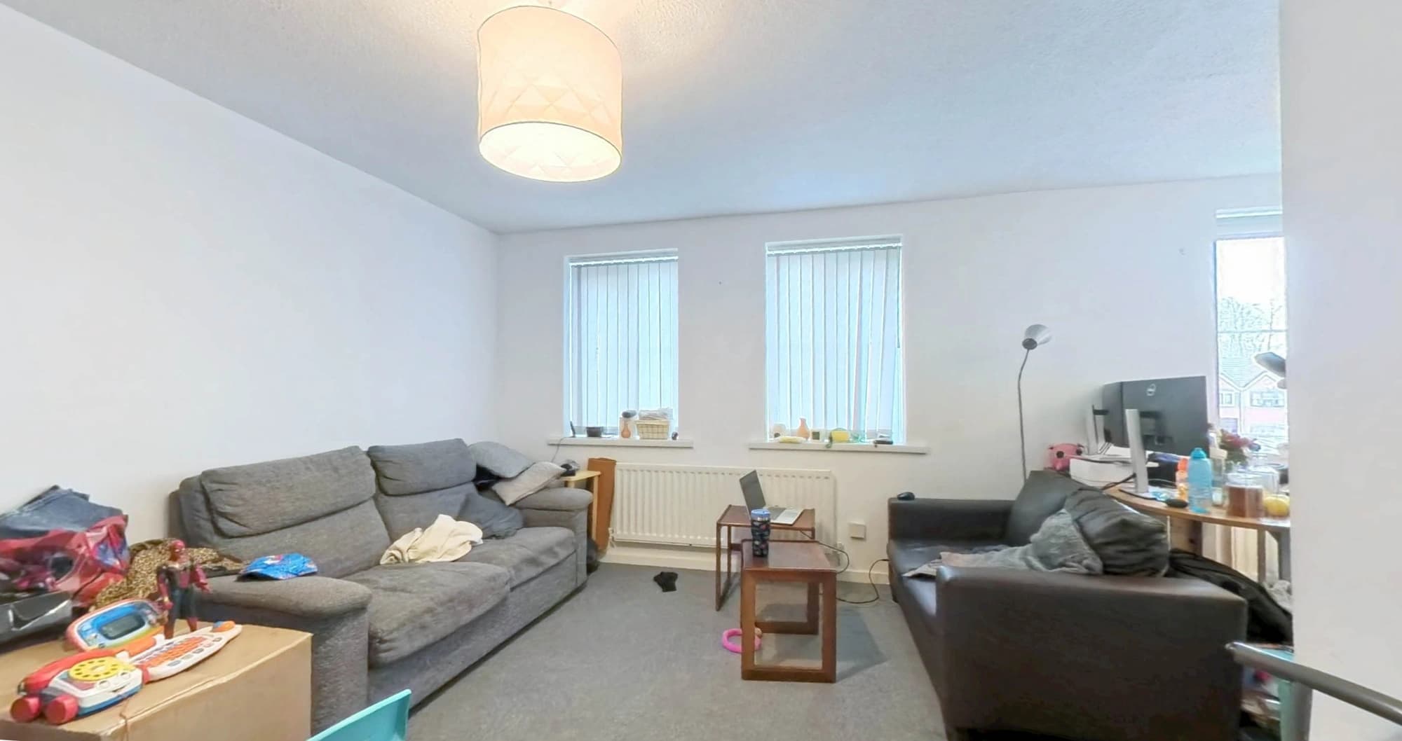 property photo 4 of 14