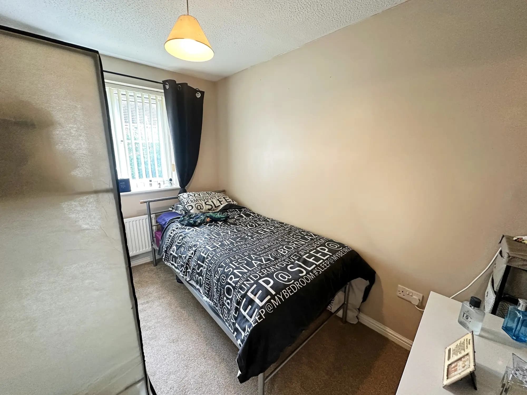 property photo 17 of 27