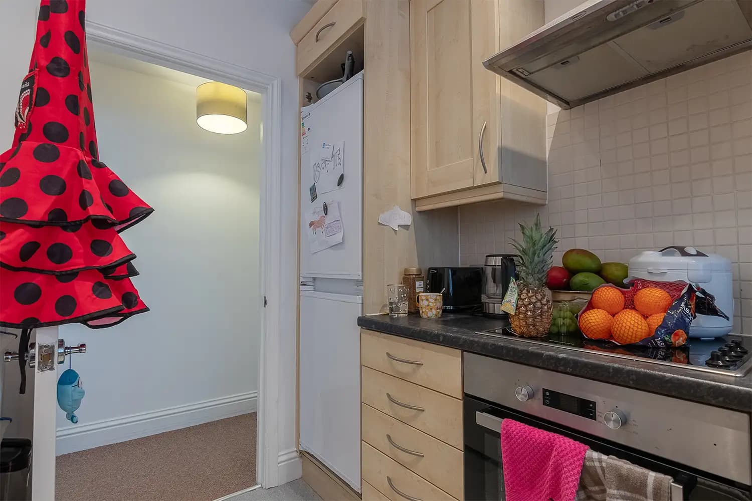 property photo 9 of 30