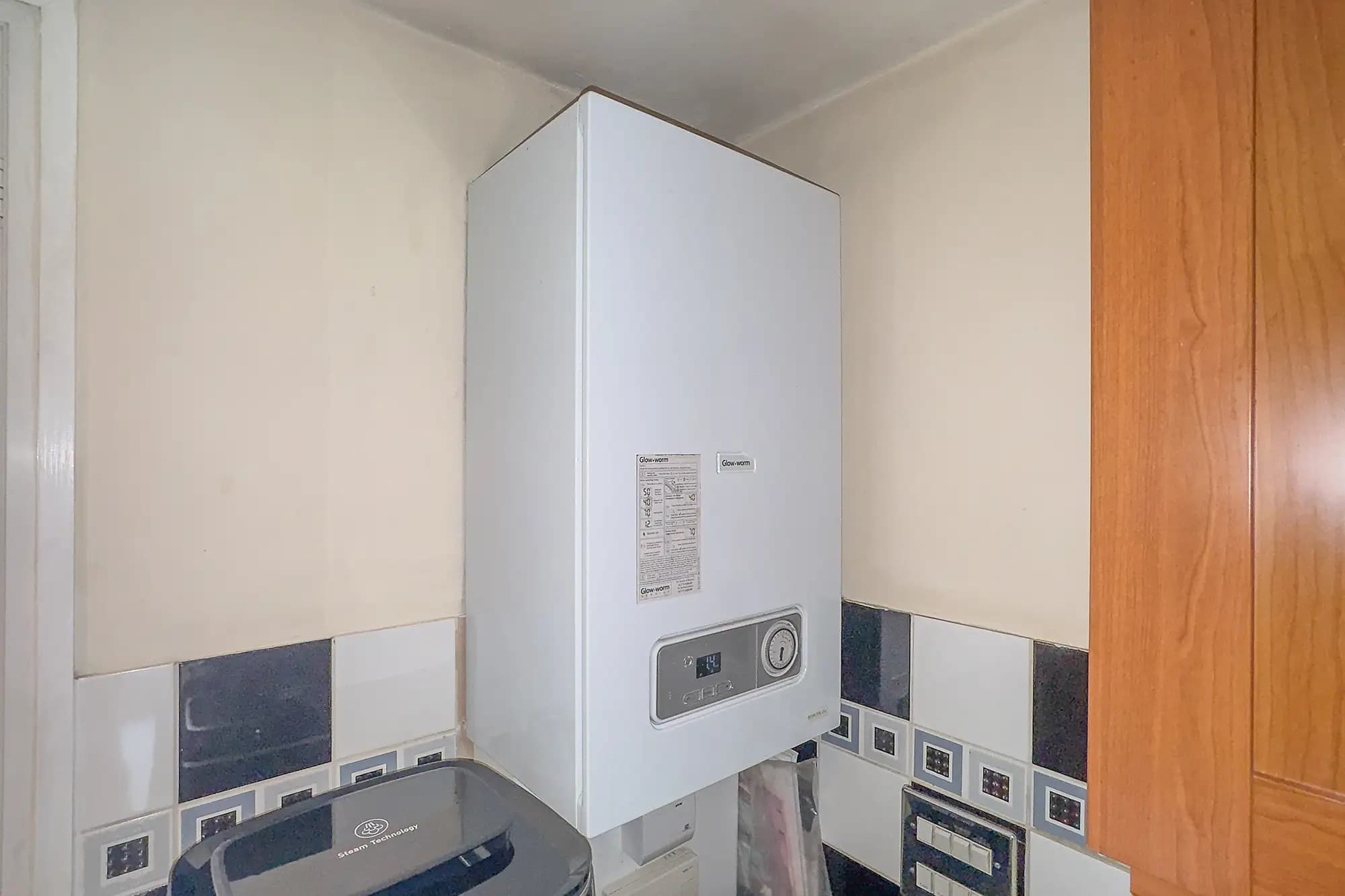 property photo 12 of 14