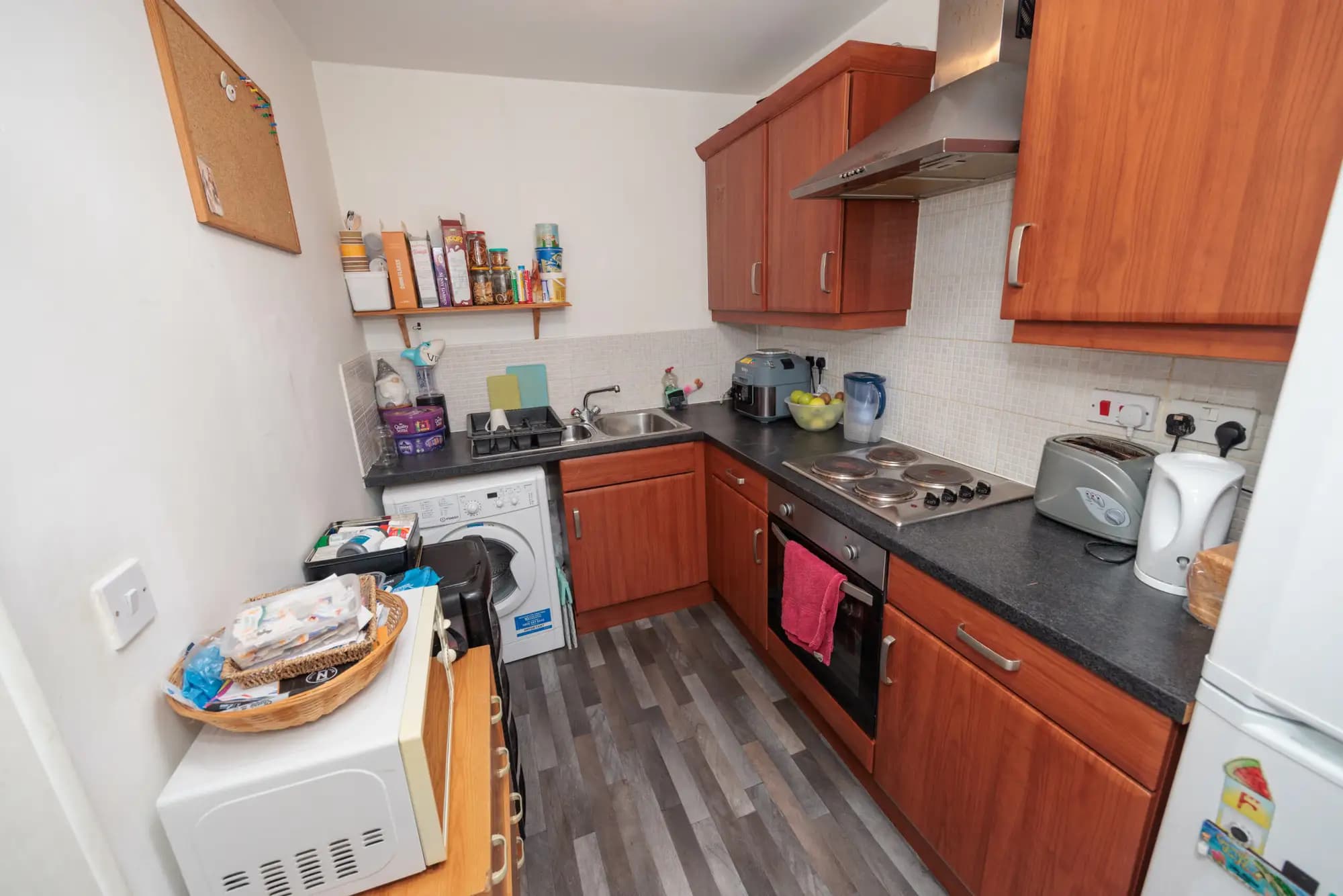 property photo 6 of 21