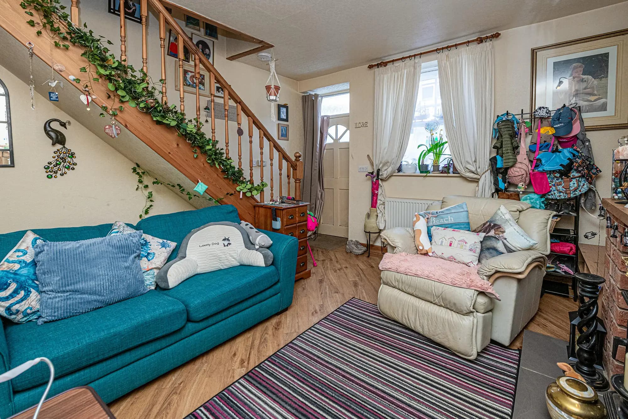 property photo 3 of 25