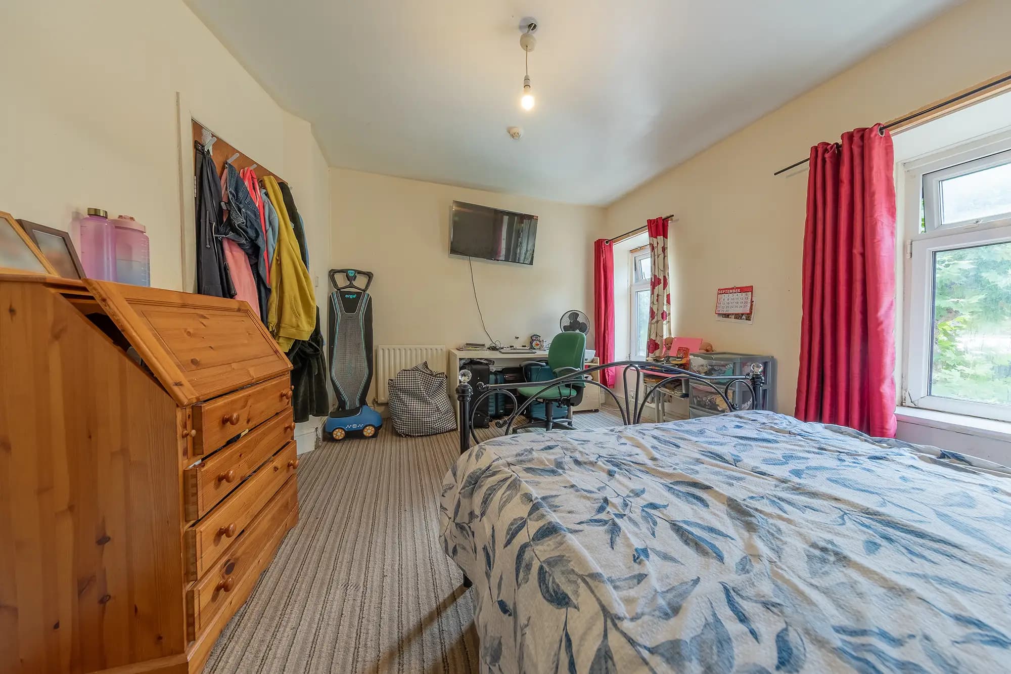 property photo 16 of 26