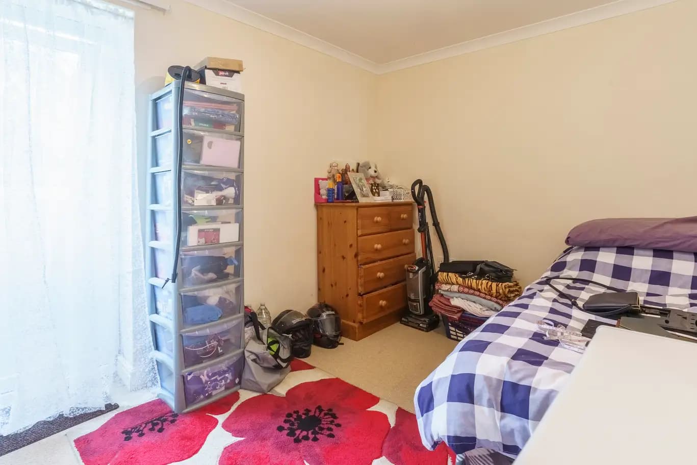 property photo 10 of 16