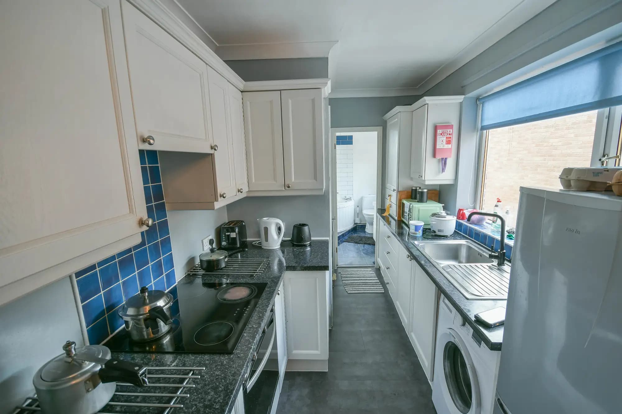 property photo 8 of 20