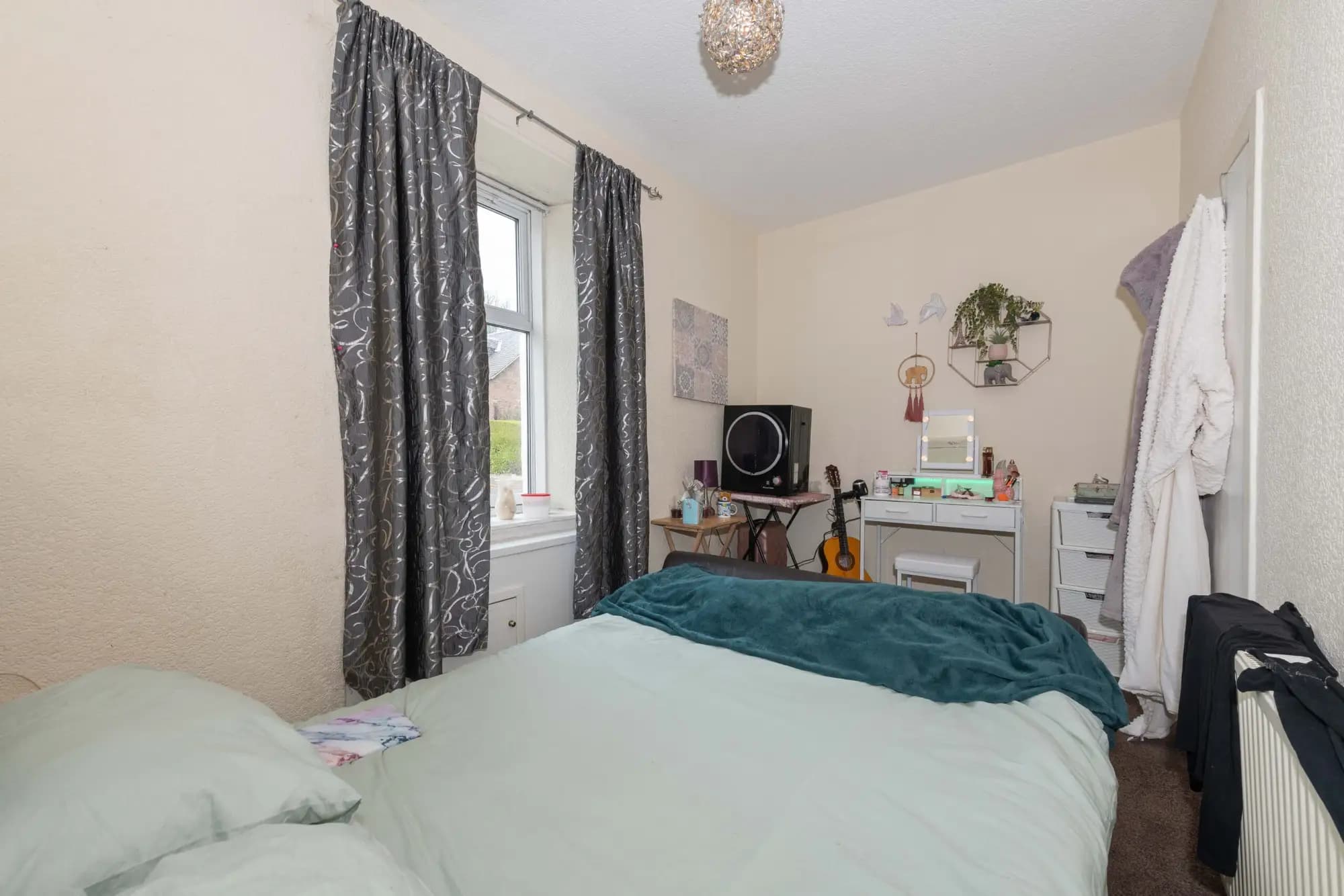 property photo 10 of 15