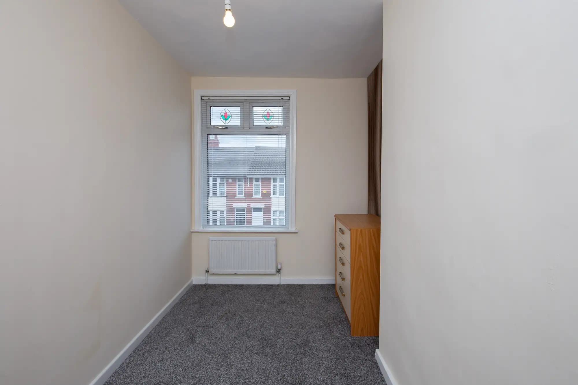 property photo 19 of 34
