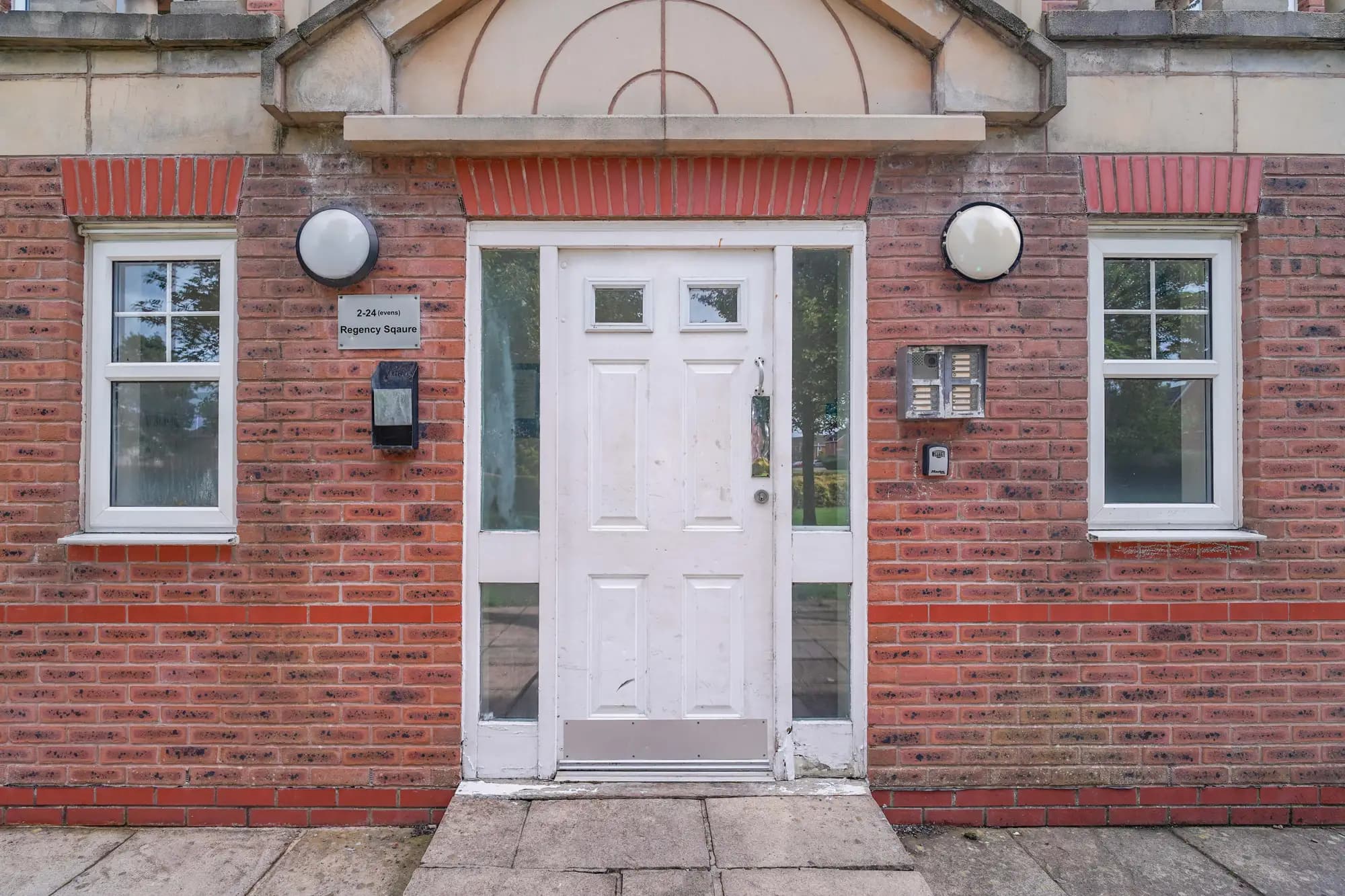 property photo 16 of 19