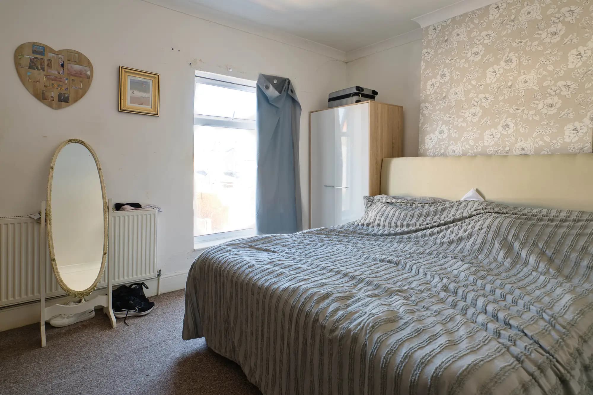 property photo 18 of 29