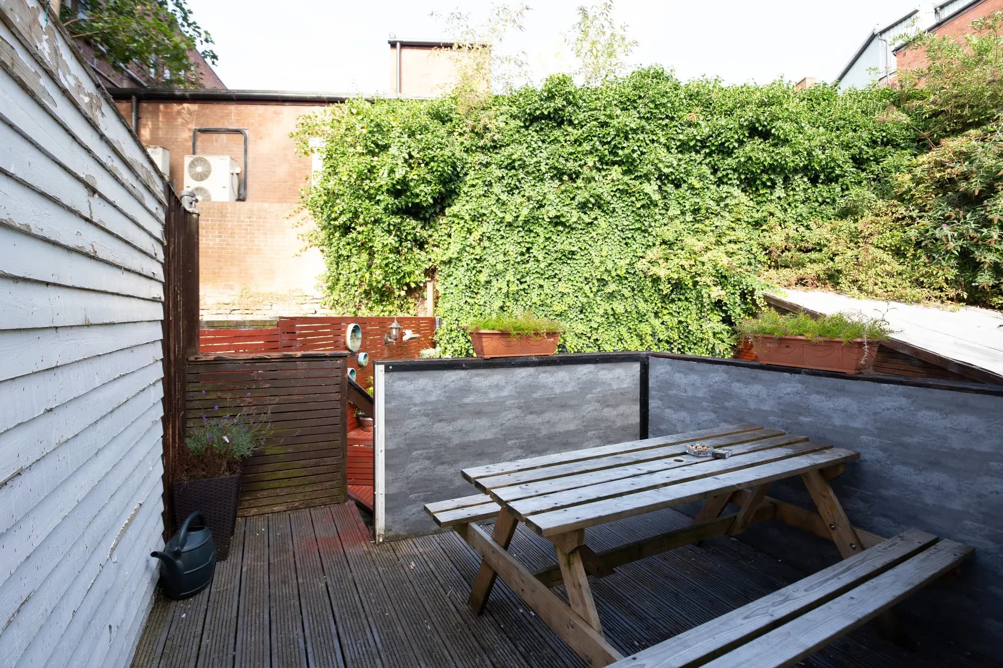 property photo 25 of 29