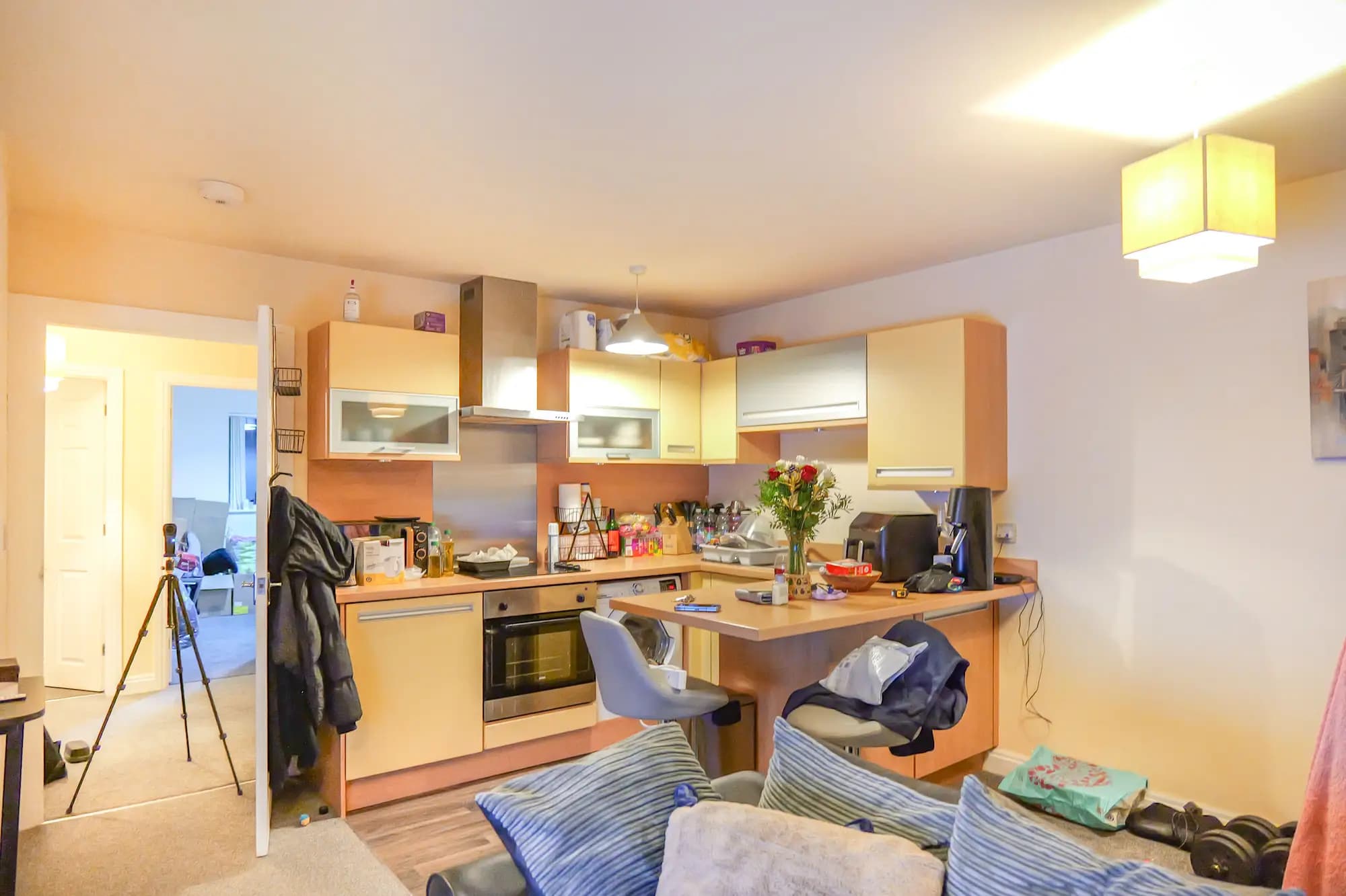 property photo 6 of 17