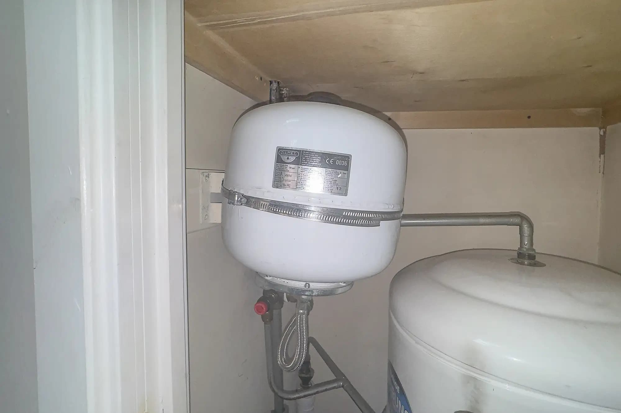 property photo 17 of 23