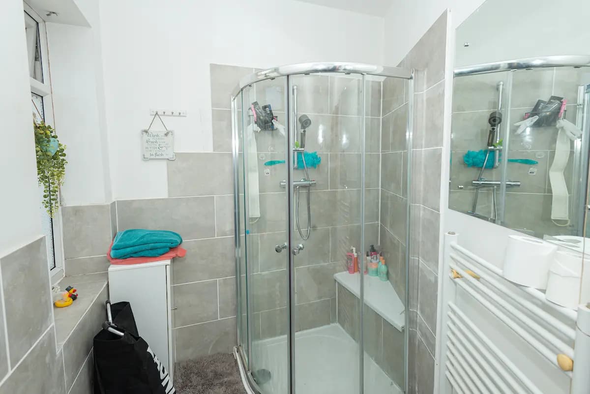property photo 21 of 55