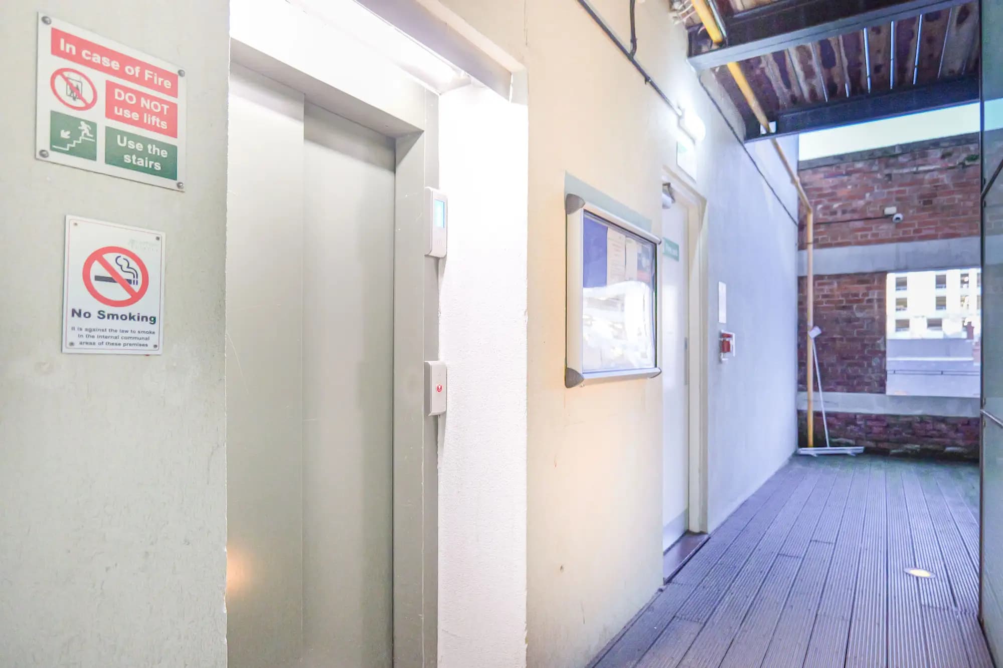 property photo 16 of 20