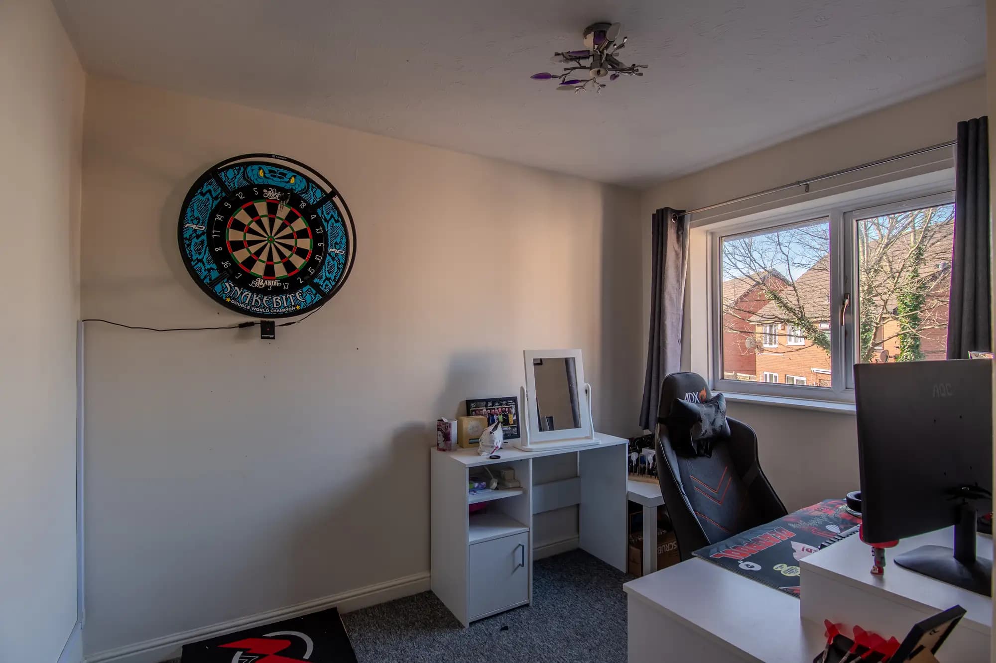 property photo 13 of 21