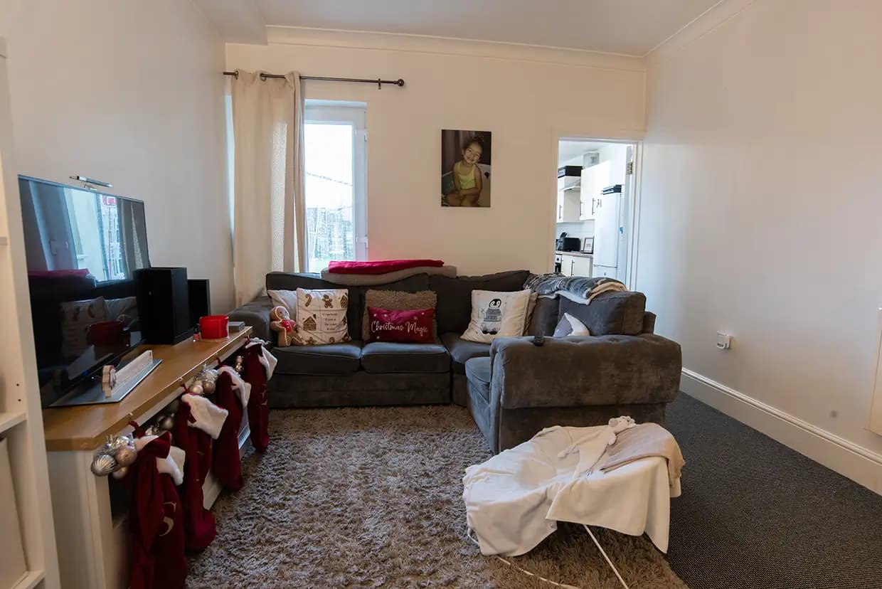 property photo 2 of 24