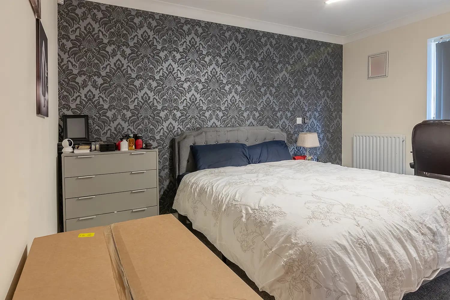 property photo 20 of 28