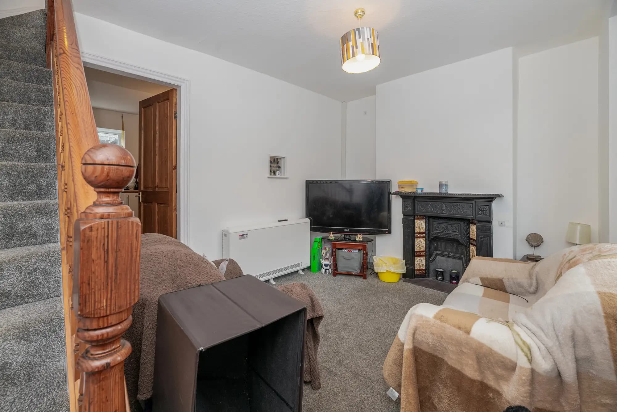 property photo 4 of 16