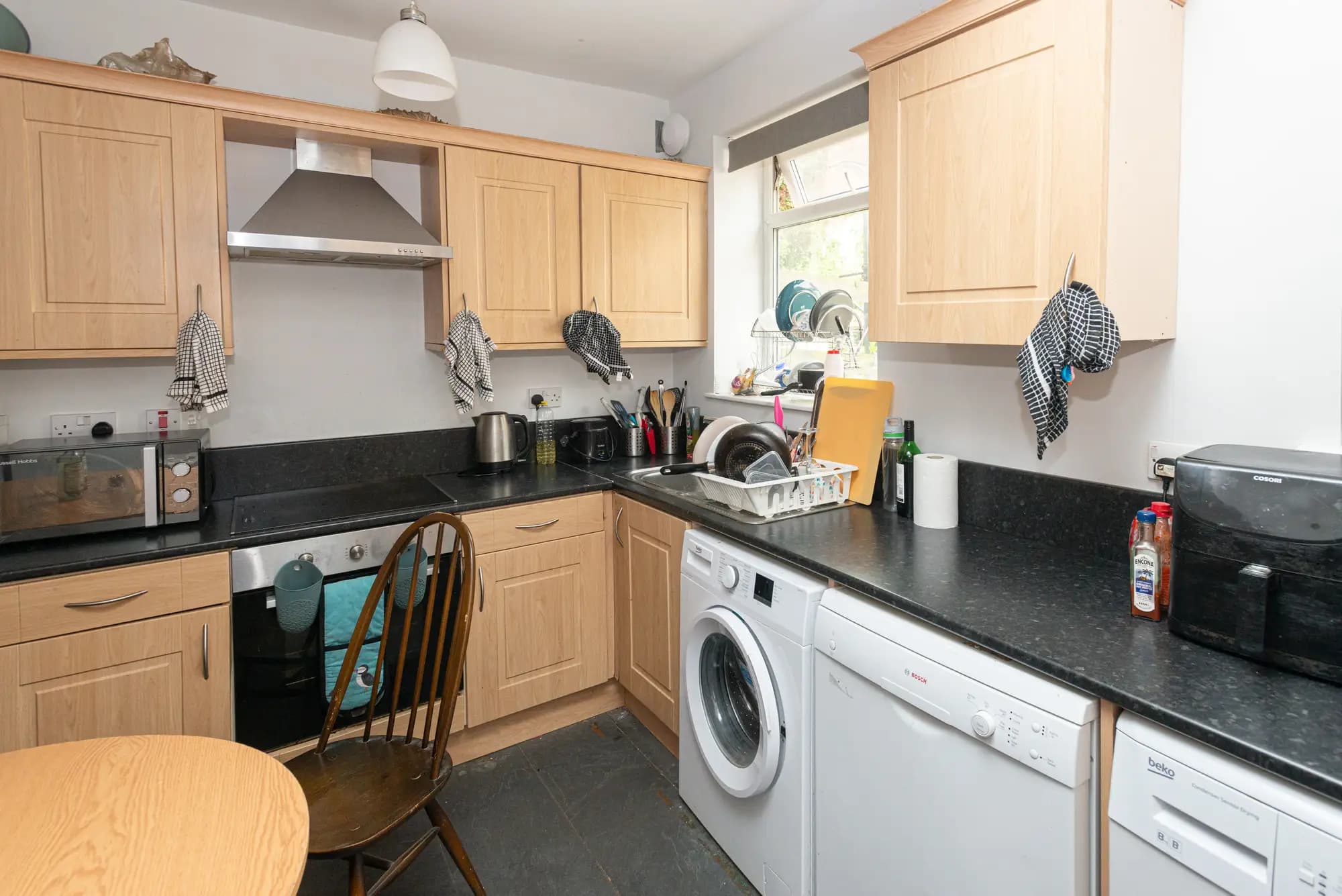 property photo 5 of 23