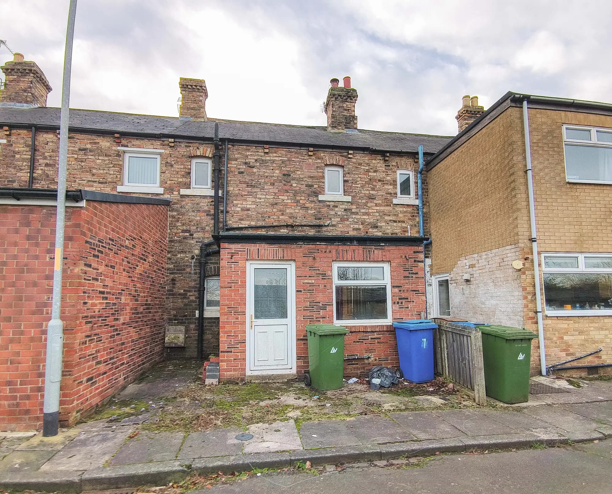 property photo 14 of 15